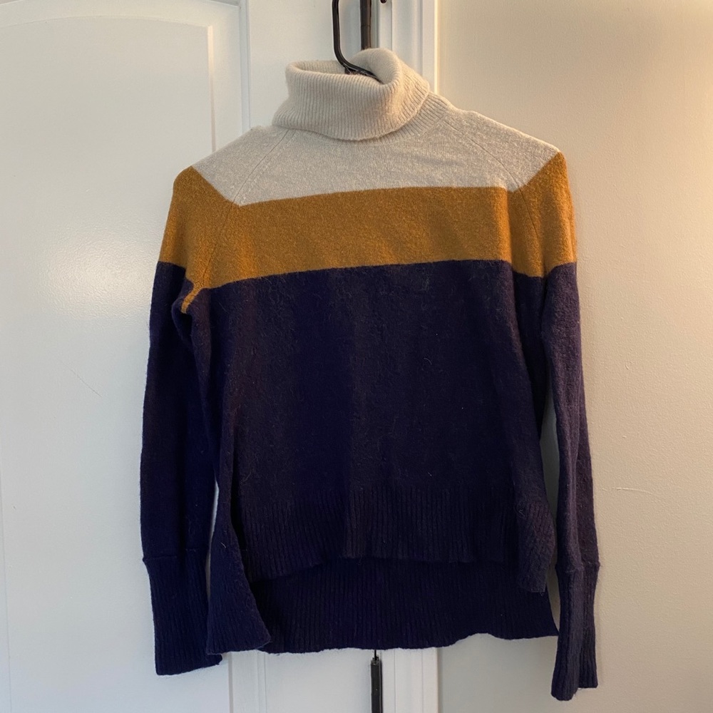 J crew block color turtleneck